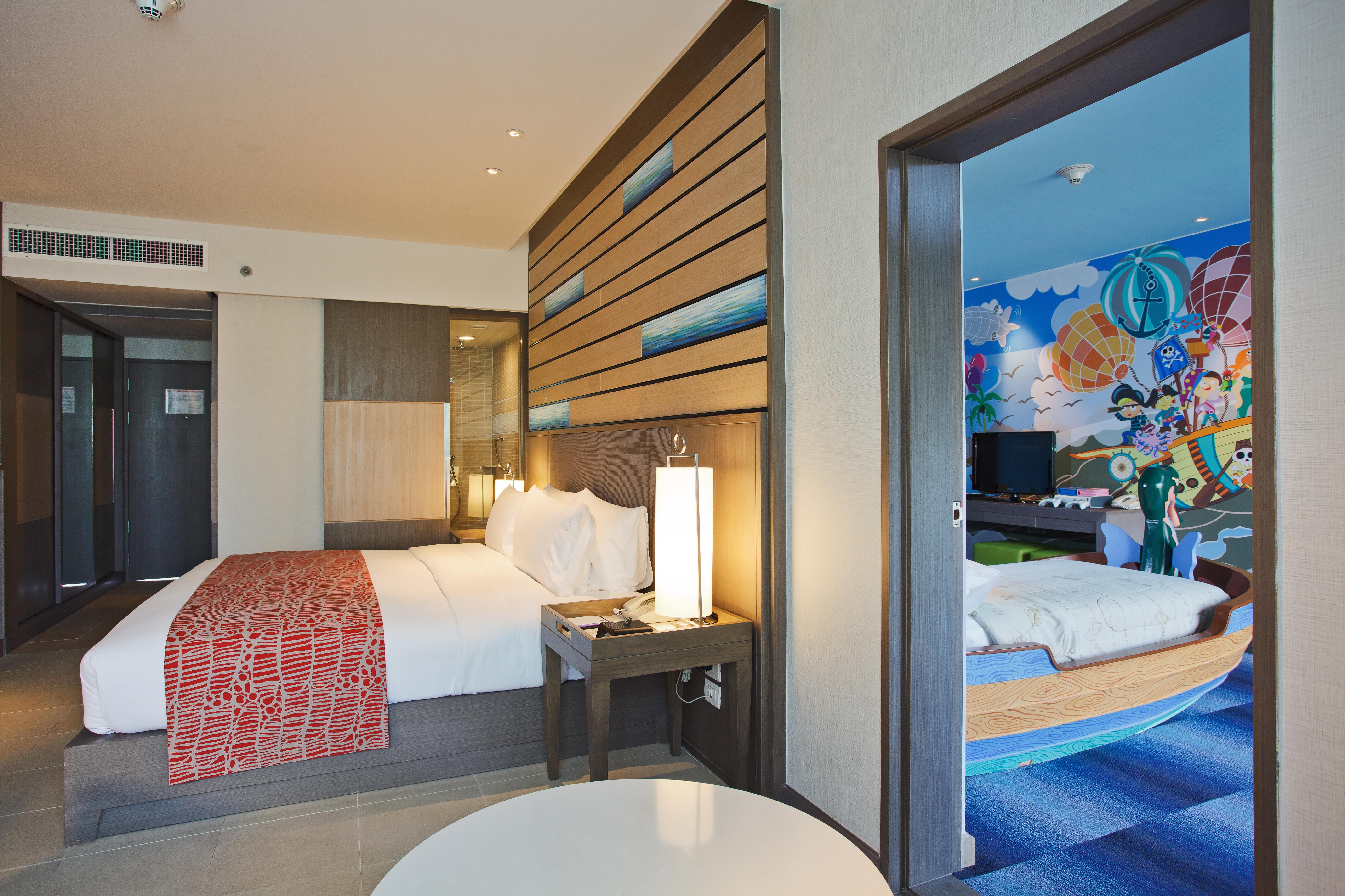 Holiday Inn Resort Phuket, An Ihg Hotel Patong Room photo